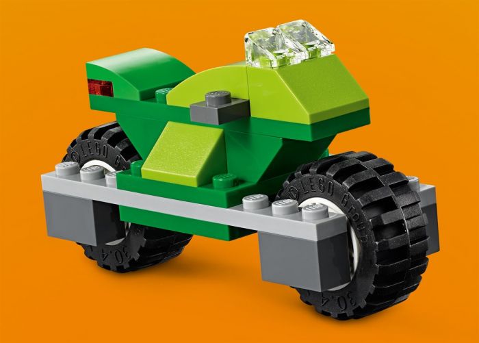 LEGO Classic 10715 Klodser på hjul