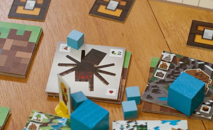 Minecraft Builders & Biomes - et Minecraft brettspill for familien
