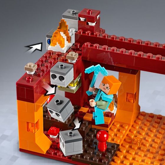 LEGO Minecraft 21154 Den flammande bron