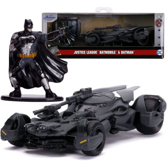 DC Comics Batman Justice League Batmobile bil med figur i metal - 12,5 cm