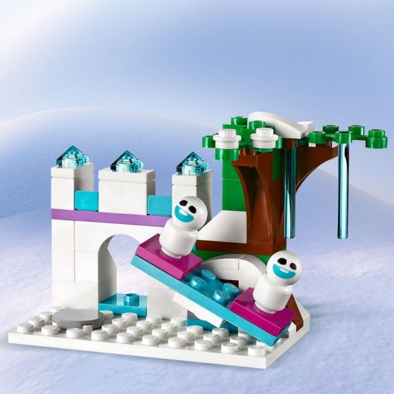LEGO Disney Frozen 43172 - Elsas magiska ispalats