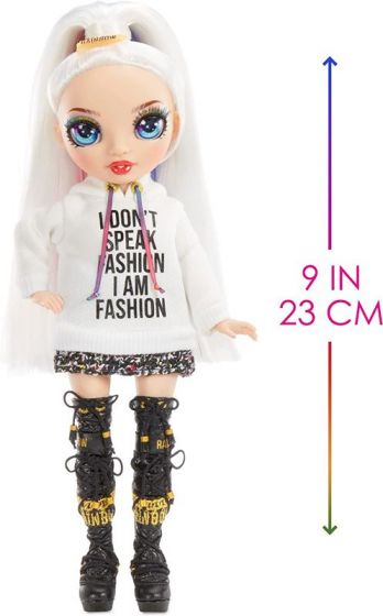 Rainbow High Junior High Doll - Amaya Raine dukke med stilig antrekk - 23 cm
