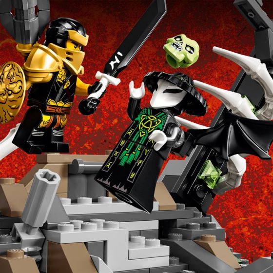 LEGO Ninjago 71722 Skalleheksemesterens fangehull
