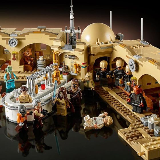 LEGO Star Wars 75290 Et nytt håp – Mos Eisleys bar