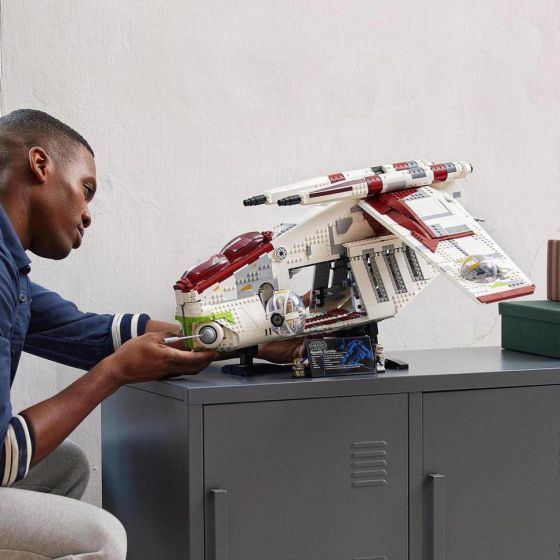 LEGO Star Wars 75309 Republikkens kampskip