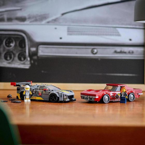 LEGO Speed Champions 76903 Chevrolet Corvette C8.R og 1968 Chevrolet Corvette