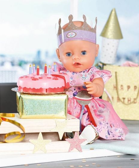 BABY Born Deluxe kalaspaket till docka 43 cm - födelsedagskläder och tårta