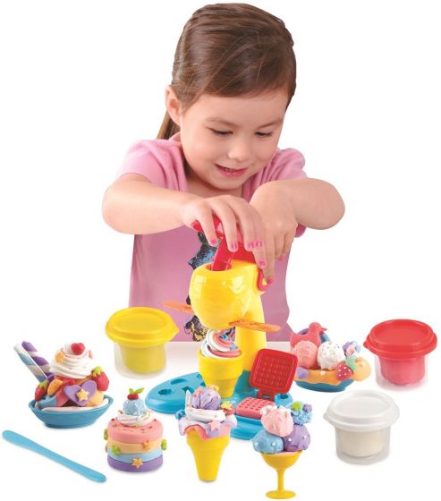 Playgo Ice Cream Delight Is-maskin - lekesett med leire og tilbehør