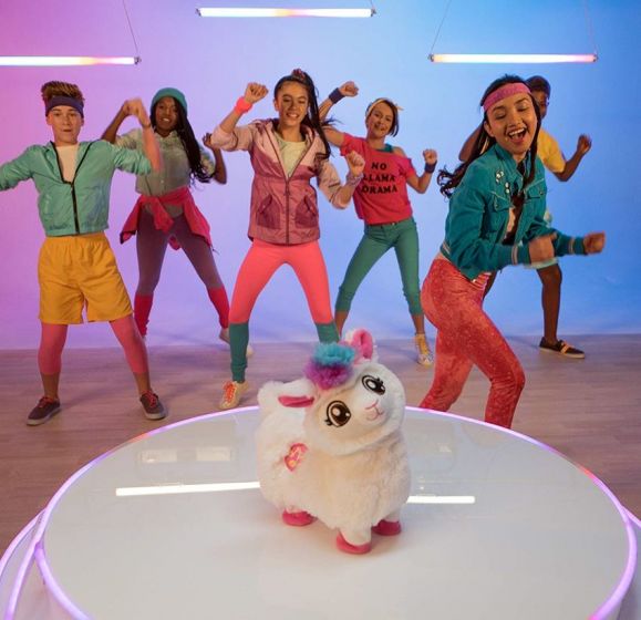 Zuru Pets Alive Robotic Boppi - interaktiv lama som dansar och kan spela 3 låtar