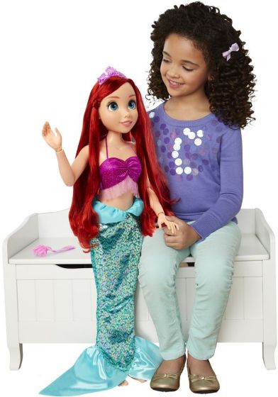 Disney Princess Ariel - stor og poserbar havfrue-dukke med tilbehør - 81 cm