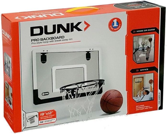 Basketball-kurv med bakplate til å henge på døra - oppblåsbar mini-ball inkludert