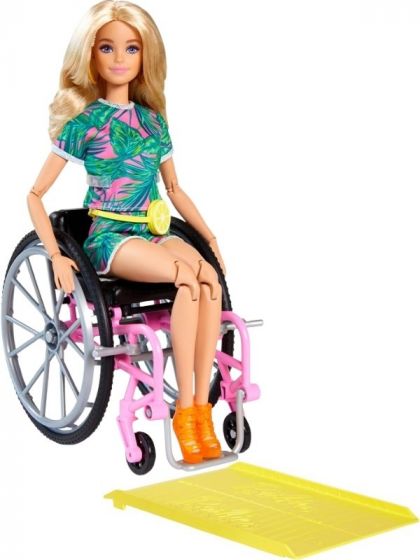 Barbie Fashionistas #165 - dukke med rullestol, lyst hår og tropisk antrekk med oransje sko