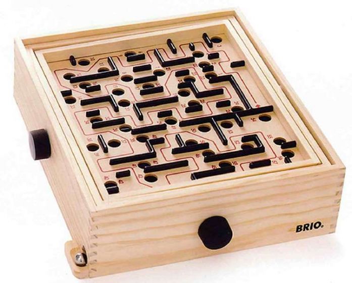 BRIO Labyrint 34000 - ett klassiskt spel i trä