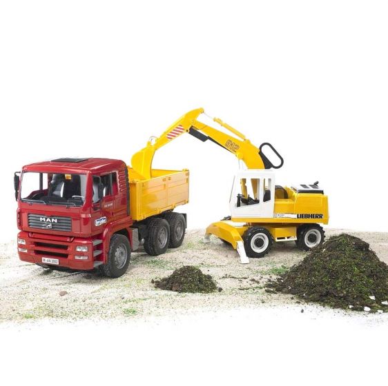 Bruder 02751 - lastbil och grävmaskin 