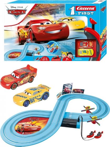 Carrera First Disney Pixar Cars 3 Race of Friends bilbane - 2,4 m kjørebane