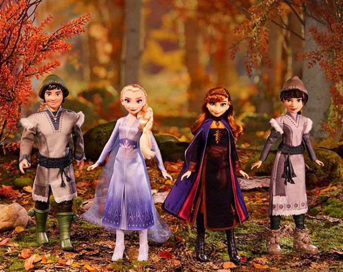 Disney Frozen 2 Forest Expedition dukkesett - Elsa, Anna, Ryder og Honeymaren - 27 cm