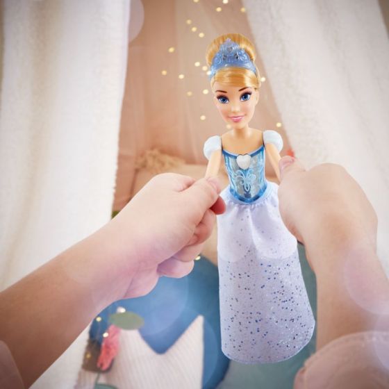 Disney Princess Royal Shimmer Askepott - dukke 26 cm