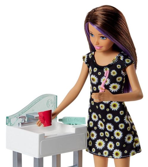 Barbie Skipper Babysitters pottetræning legesæt - dukke, barnedukke, potte og vask