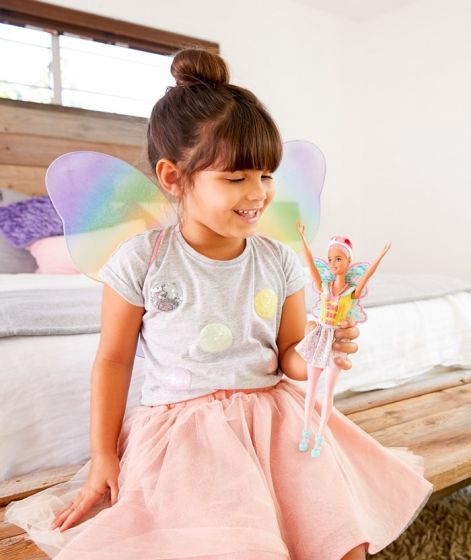 Barbie Dreamtopia Fairy - dukke med tutti frutti-kjole og turkise vinger