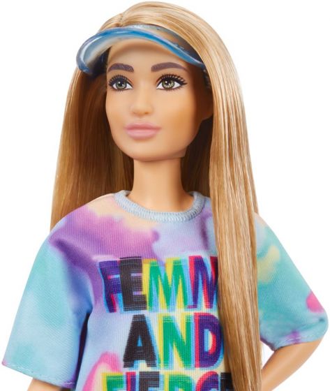 Barbie Fashionistas #159 - petite dukke med lysebrunt hår og batikkmønstret skjortekjole