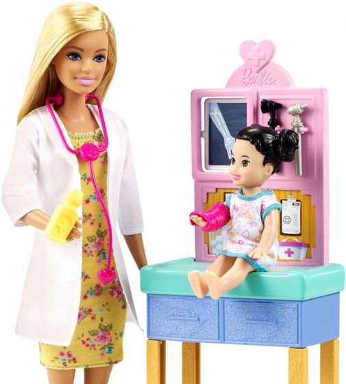 Barbie karriärdocka - Barnläkare med patient och tillbehör - 30 cm