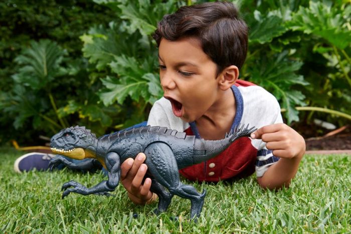 Jurassic World Slash n Battle Scorpious Rex - dinosaur med lyd og bevegelser