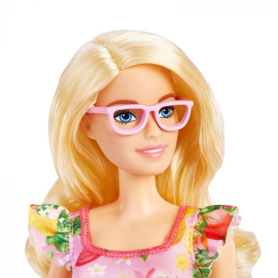 Barbie Fashionistas #181 - blond docka rosa glasögon och klänning med fruktmotiv 