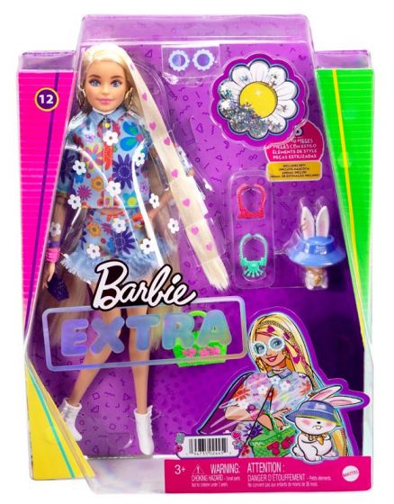 Barbie Extra dukke #12 med 15 tilbehør - blondt hår med rosa hjerter og floralt antrekk og kanin