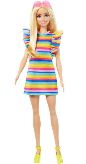 Barbie Fashionistas #197 blond docka med tandställning och färgglad klänning
