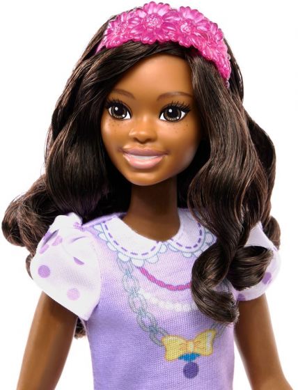 Barbie My First Barbie - docka med brunt hår och pudel - 34 cm hög
