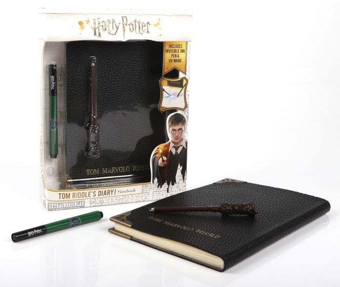 Harry Potter Tom Riddle's Diary - Tom Riddle's dagbog, pen med usynligt blæk og tryllestav med UV-lys