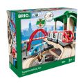 BRIO World Travel Switching Set 33512 - tågbana med 2 lok och 5 figurer