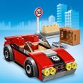 LEGO City Police 60242 Motorvägsarrestering