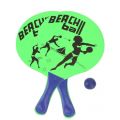 Alert strandtennis med två racketer och en boll - blandade färger
