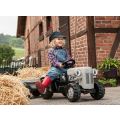 Gråtass rollyKid: traktor med pedaler og anhænger fra Rolly Toys