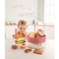 Hape Brödkorg med bakverk och kakor – leksaksmat - 9 delar