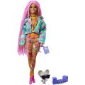 Barbie Extra dukke #10 med 15 tilbehør - med rosa fletter, blomstrete antrekk og DJ-mus