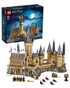 Ekstra stort LEGO Harry Potter byggesett med Galtvorts festsal og Mysteriekammer