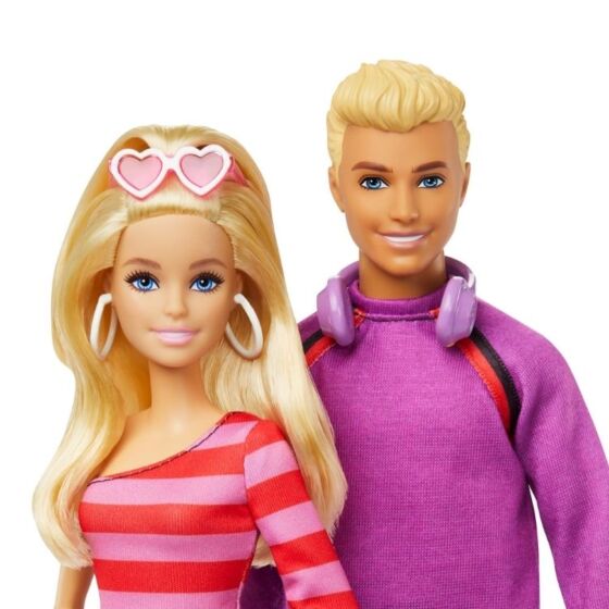 Barbie og Ken i rulleskøjte outfits - 2 dukker og 6 tilbehør