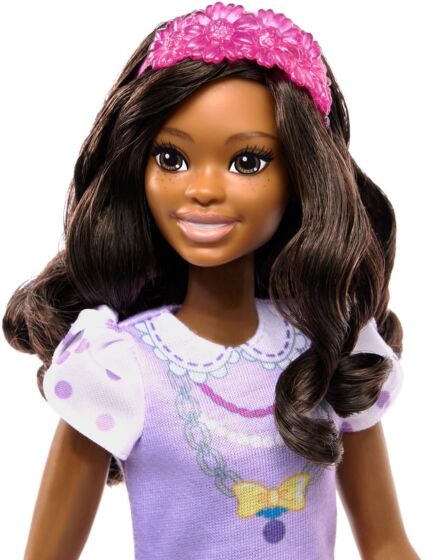 Barbie My First Barbie - dukke med brunt hår og puddel - 34 cm høy