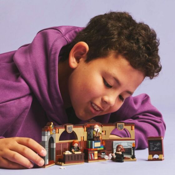 LEGO Harry Potter 76442 Galtvortborgen: Time i trylleformler