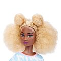 Barbie Fashionistas #180 - lång docka med blont uppsatt lockigt hår och batikmönstrad tvådelad outfit