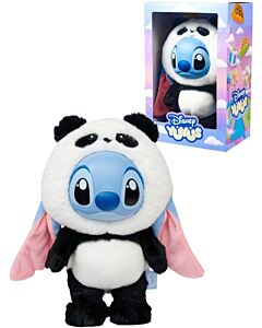 Disney YUYUS Stitch i svart og hvitt pandakostyme med blått vinylansikt og lange blå og rosa ører, vist sammen med gaveesken med vindu