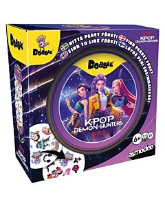 Dobble KPop Demon Hunters Nordic kortspel i förpackning med lila metallask, illustrerade kort och figurerna Rumi, Mira och Zoey