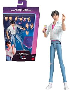 KPop Demon Hunters Jinu «Soda Pop» actionfigur med hvit rutete skjorte, blå bukser og rosa solbriller, vist sammen med emballasjen