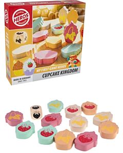 Heros Cupcake Kingdom memospill med emballasje, cupcakeformede trebrikker i duse farger og terning med fruktmotiver.