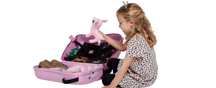 Pakk morsomme leker og aktiviteter når du skal på reise med barn