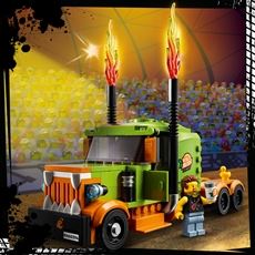 LEGO 60294 Lastebil flammer og stuntutstyr