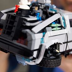 Lego DeLorean byggesett med fly-modus