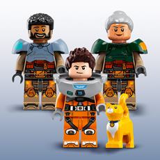 LEGO Disney og Pixar 76832 lekesett med romskip og filmkarakterer og robot-katten Sox
